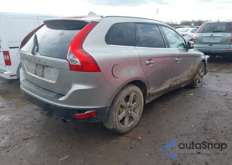 2013 Volvo Xc60 T6/T6 Platinum/T6 Premier Plus/T6 R-Design/T6 R-Design Platinum/T6 R-Design Premier Plus from USA, damaged, VIN YV4902DZ2D2381126
